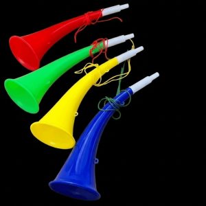 WAPKTY 275cm Còi vuvuzela Màu sắc ngẫu nhiên Di động Đồ chơi kèn Âm thanh lớn có dây đeo Còi sân vận động Đồ dùng cổ vũ cho người hâm mộ sự kiện thể thao