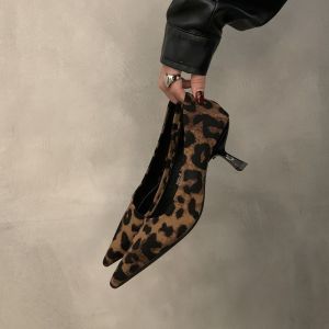 IELGY Temperament French Vintage Black Shallow Womens 2024 Autumn Leopard Print Pointed-toe High Heels