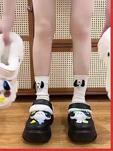 [Free Shipping] Parent-child clogs with thick soles for women suitable for outdoor wear 2025 new summer model height-increasing non-slip high-heeled beach Eva slippers for women