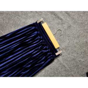 Gratis Ongkir Rok Plisket Velvet Bludru 7/8 Rok Bludru Premium Rok Velvet Glossy dewasa terbaru