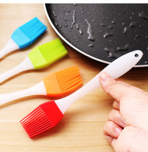 1Pc Cake Brush Silicone Baking Oil Brush Pastry Cream For Bread BBQ Utensil Basting Oil Brushes Grill Brush Kitchen