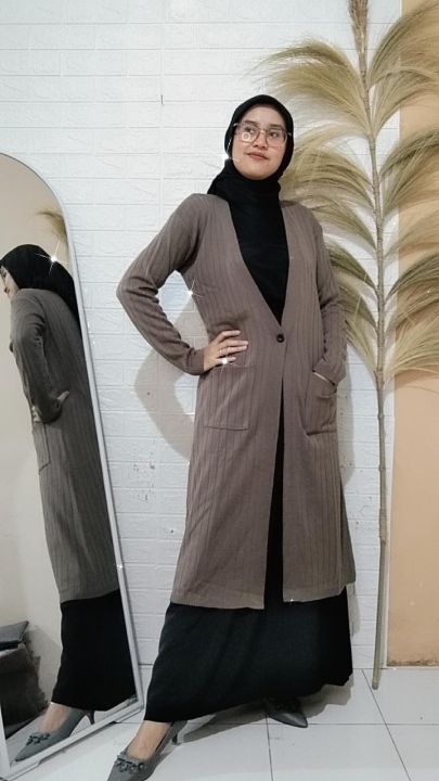 Savana%20Cardi%20Outer%20Bahan%20Melar%20Outer%20Wanita%20Muslim%20Kancing%20Depan%20BISA%20COD%20Rajut%20%20By%20Aqilanisa%20Store%20-%20Image%207