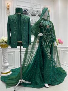 Sepasang kebaya pengantin | kebaya pengantin ekor panjang | kebaya pengantin wanita terbaru | kebaya pengantin wanita pernikahan | gaun pengantin wanita mewah elegan | gaun pengantin | gaun pengantin ekor panjang