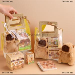 [COD] Season pet 1ชุดสติกเกอร์ปากกาโน้ตบุ๊คจี้ตุ๊กตากระเป๋าถือรางวัลสุดท้ายกระเป๋าของขวัญเครื่องเขียนสำหรับนักเรียน Kawaii capybara ชุดเครื่องเขียน