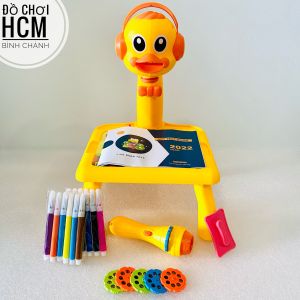 [BỔ ÍCH] Đồ chơi trẻ em bàn vẽ có đèn chiếu sáng thông minh gồm 48 hình sáng tạo kèm đèn pin giúp bé tập vẽ tô màu 899