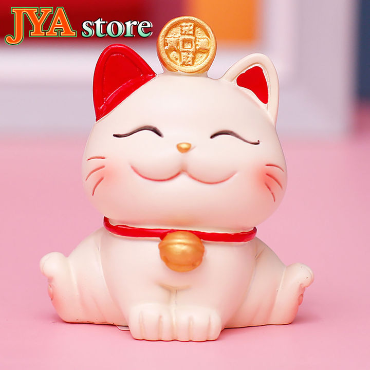 Chinese Style Lucky Cat Animal Sculpture Blessing Ornament
