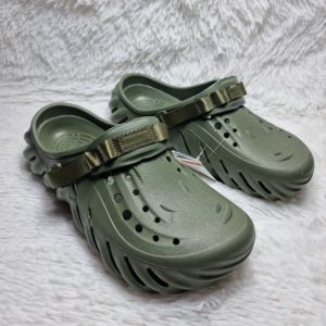 Crocs Echo clog รองเท้าหัวโตผู้หญิ่งและผู้ชาย รองเท้าแตะแบบสวม มีสายรัดส้นทีทอดออกได้ รองเท้าครอส์ crocsผช crocs men crocsหัวโตผู้ชาย