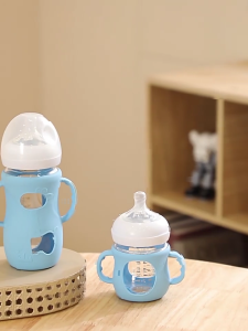 Cho bé ăn chai xử lý trường hợp Chuột máy tính tiện lợi tay áo nonslip ăn chai cán tay cầm Bìa 120ml/240ml