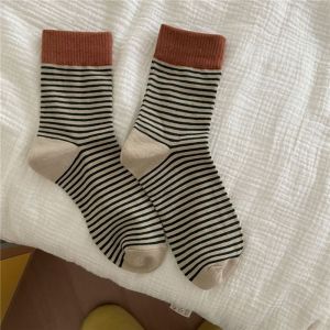 Kaos Kaki Panjang Wanita Katun Motif Garis Warna Casual Mid Calf Socks JCKK277