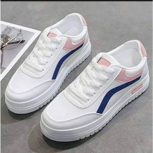 Sepatu Wanita Sneakers Terbaru 2022 Sepatu Import Wanita Sepatu kekinian Sepatu jogging wanita sepatu lari wanita sepatu putih sepatu model korea sepatu distro sepatu viral shoes sepatu import berkualitas