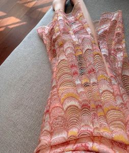 Alisa.Sonya Pink Mermaid Fish scale sequin half length skirt with elegant and golden high waisted split wrap buttocks long skirt sequin glitter skirt