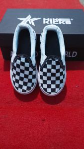 Sepatu Anak Slip-on Catur / Sepatu Anak Sekolah Laki Dan Perempuan / Sepatu Slip-on