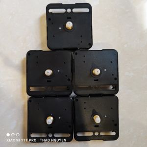 Máy đồng hồ treo tường kim trôi loại tốt