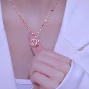 Kalung Wanita Titanium Trending Motif Rantai Emas Necklace Gold Perhiasan Kalung Wanita Motif Terbaru Kalung Wanita