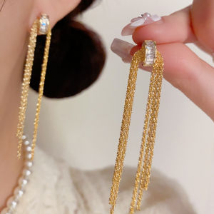 ต่างหูแฟชั่นผู้หญิง 2025 ใหม่บุคลิกภาพย้อนยุคเรขาคณิตยาวต่างหูพู่อารมณ์แฟชั่นต่างหูเรียบง่าย