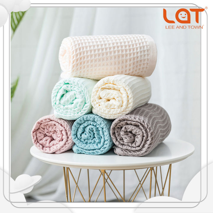 LAT 70*140cm Baby Newborn Cotton Waffle Blanket Light and Breathable Baby  Blanket Super Soft Waffle Combed Cotton Weave Blanket Multi-function Bath 