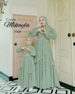 VIP FASHION MIKAYLA KF BAHAN CERUTY BABYDOLL COUPLE MOM & KIDS Dress Muslim Wanita Dewasa Couple Keluarga Lebaran 2023 Dress Kids Anak Perempuan Baju Gamis Couple Ibu Dan Anak Gaun lebaran Model Terbaru Couple Kakak Dan Adik Perempuan