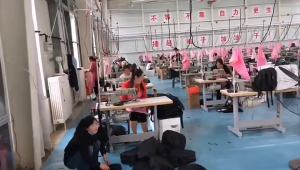 Túi vải sọc mới dung tích lớn túi đeo vai thời trang dành cho học sinh túi mua sắm nữ túi tote đeo nách phong cách cổ điển.