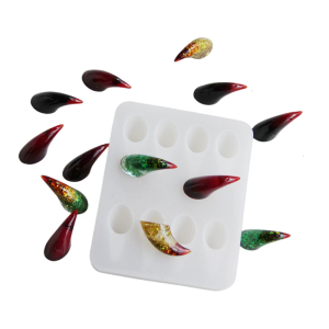 Flexible Silicone Mold for Making Realistic Devil Horns and Beast Claw Easy to Clean And Reusable Home Decoration