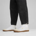 PUMA Sepatu Sneaker Unisex PUMA Club 5v5 Lux. 