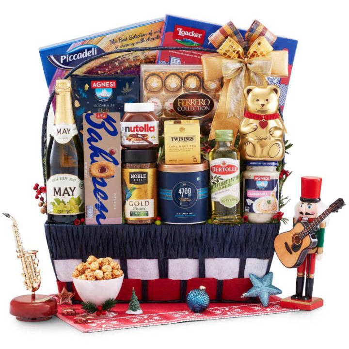 กระเช้าของขวัญท็อปส์ SN3 2568 NYB2025 Hamper SN3 2999Bht