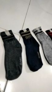 ( New sport 3/4 ) kaos kaki pendek pria dan wanita atas matakaki  / gambar 100% hasil japretan sendiri / bahan spandek katun lembut halus dan sangat nyaman dipakai / kelualitas menyerap keringat dan tidak panas