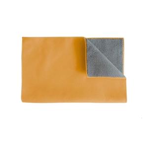 Soft Drying Towel Water Absorbing Chamois Cloth For Vehicle Surfaces Cleaning High Water Absorption Clorh