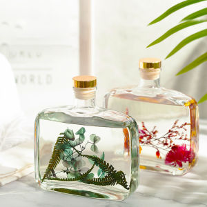 ก้านน้ำหอม ก้านไม้หอมปรับอากาศ 100มล น้ำหอมอโรม่า พร้อมกล่อง น้ำมันหอมระเหย สดชื่น ดูมีระดับ ทำให้ผ่อนคลาย