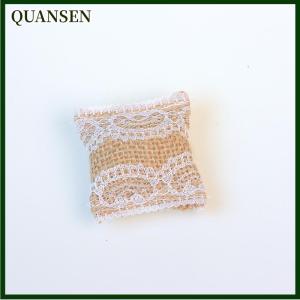 QUANSEN 2Pcs 1 12 Dollhouse Simulation Mini Lace Pillow Sofa Cushion Dollhouse Living Room Decoration Dolls House Decor Accessories