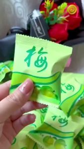 酵素青梅果  青梅果 Enzymatic plum fruit Lose Weight  Clear Bowel And Defecate.