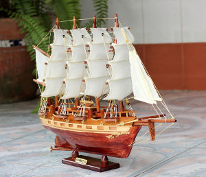 Mô hình thuyền gỗ Gorch Fock dài 77cm thuyền buồm trang trí quà tặng khách hàng cao cấp