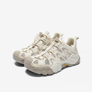 รองเท้าผ้าใบผู้หญิง Jeep ฤดูร้อน ระบายอากาศได้ดี พื้นหนา น่ารัก รองเท้าลำลอง น้ำหนักเบา ใช้งานได้หลากหลาย สำหรับการเดินทางและกิจกรรมกลางแจ้ง