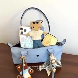 French Dragon Sachet 2026 New womens bag: baguette bag dumpling bag shoulder bag niche bag handbag