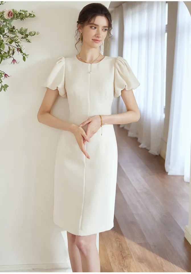 Cẩm nang chọn chân váy công sở đẹp | Phú Hoàng Uniform
