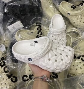 CrocsFanClub - Dép sục Sầu riêng cho cả nam nữ model 2024 PB260