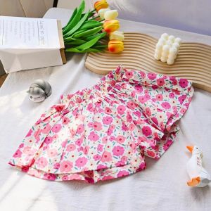 Bộ trang phục bé gái 3-8 tuổi gồm áo ba lỗ cánh bướm hoạt hình + quần ngắn hoa phong cách đơn giản mùa hè đa sắc màu