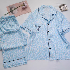 Spring and Summer Simulated Silk Leopard Print Cool Short-sleeved Trousers Loungewear Womens Two-piece Set Satin Pyjamas Women