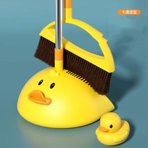 ไม้กวาดพร้อมที่โกยผง (น้องเป็ด) ขนแปรงนุ่ม อุปกรณ์ทำความสะอาด ไม้กวาด ที่โกยผง ไม้กวาดพลาสติก