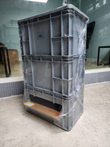 ชุดกรองคอนโด สีเทา ถังกรองบ่อปลา ขนาด 34x51x84cm  มาพร้อม แผ่นกรอง ตะแกรงลวดสแตนเลส  154 ไมครอน ( เกรด SUS304) และ ม่านน้ำ ใช้แผ่นอะคริลิคอย่างดี