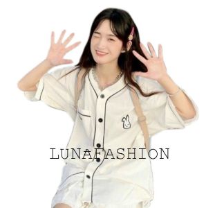 Áo Sơ Mi Nữ Thời TrangChất Vải Mịn Thoáng MátKiểu Dáng Hottrend Chạy Viền Cực XinhLogo Trước Ngực In Mặt Thỏ Siêu Dễ Thương Luna Fashion