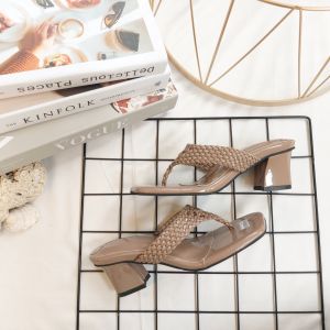 Sandal Heels Wanita Hak Bungkus Kepang Jepit BK-0016