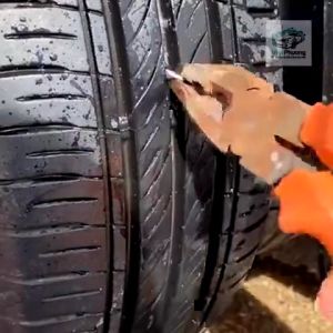 Bộ 20 Vít Vá Xe Khẩn cấp Cho Ô Tô Xe Máy Vá Lốp Không Ruột Không Cần Tháo Lốp
