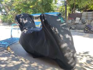 YAMAHA SZ Waterproof Motor Cover Convertible Motorcycle Cover with Multiple Relectors - Makapal at Matibay
