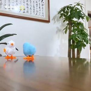 【Walmart】Eye-Catching Toddler Toy - Clockwork Jumping Chicks - Plush Great for Kids’ Parties (Hot Kids Party Favors Battery-Free Toy)