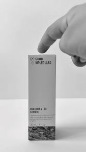 CLEAR STOCK - Good Molecules Niacinamide Serum 30ml ( MUA 1 TẶNG 1 )