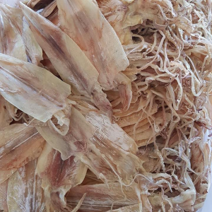 200 gram khô mực loại 30 con/kg rât ngon dầy và ngọt thịt biển Sông Đốc Cà Mau.
