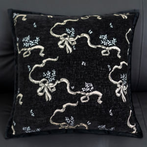 2026 New 30x50cm/45x45cm Luxury Classic Black White Chenille Textured Cushion Case French Vintage Jacquard Sofa Throw Pillow Cover for Couch Home Decor