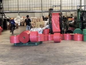 ถุงหิ้ว สีแดง เกรด B+ (แพ็ก/1กิโล) มี 5 ขนาด ถุงหิ้ว ถุงหิ้วสี ถุงพลาสติก