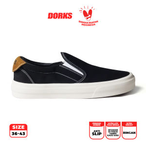 Dorks Slip On Black White - Sepatu Sneakers Casual Pria Wanita Sepatu Sekolah Dorks