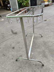 Cây phơi đồ sào phơi đồ trẻ em và trẻ sơ sinh INOX201 KO HÍT là giải pháp hoàn hảo cho việc phơi quần áo của bé yêu. Với kích thước nhỏ gọn Dài 80cm x Rộng 40cm x Cao 76cm sản phẩm này không chỉ tiết kiệm không gian mà còn mang lại sự tiện lợi vượt trộị